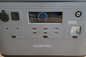 Огляд портативної електростанції Oukitel P2001